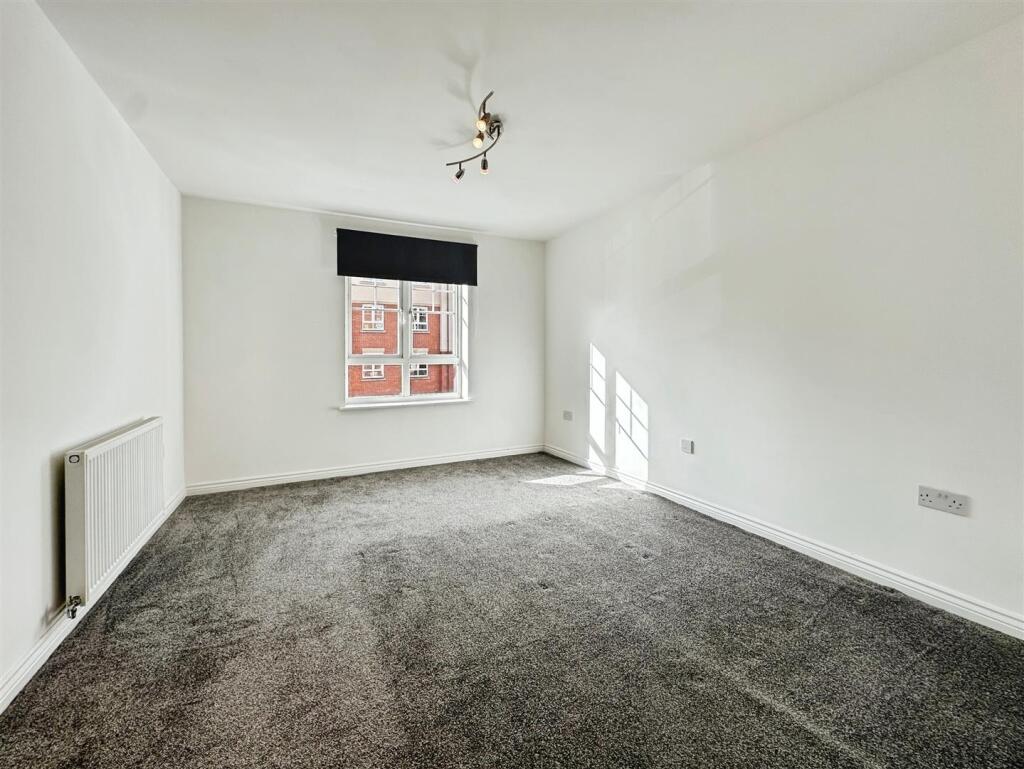 05d7de93--4C76-AEE3-8C755E62E8C0-20708-0000267442A