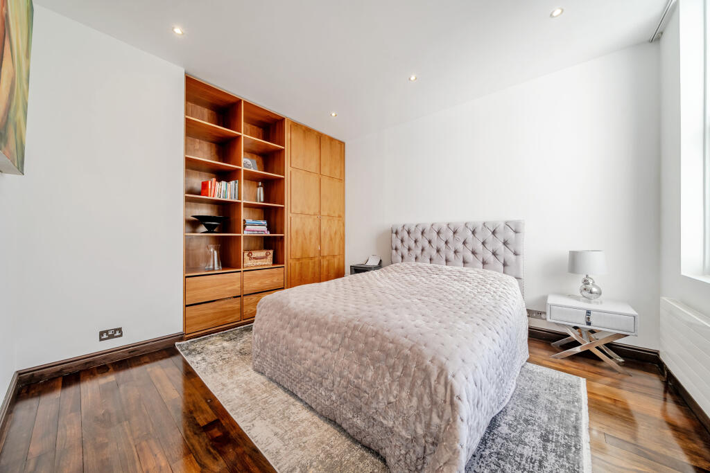 guest bedroom