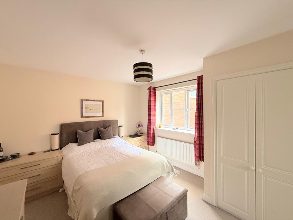 A06C3C09-1344-47EC-BDC5-C8AE358D1F1B