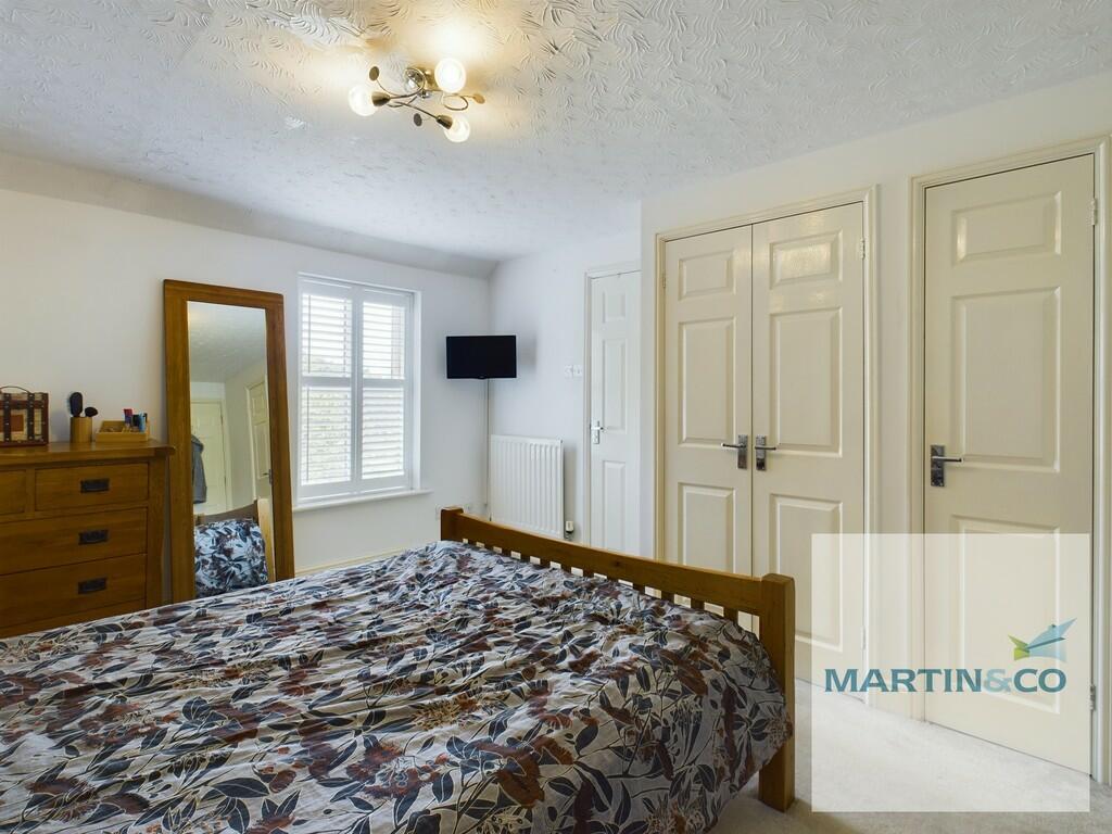 CAM03663G0-PR0032...