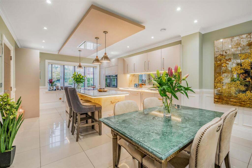 8 Montague Park-45.jpg