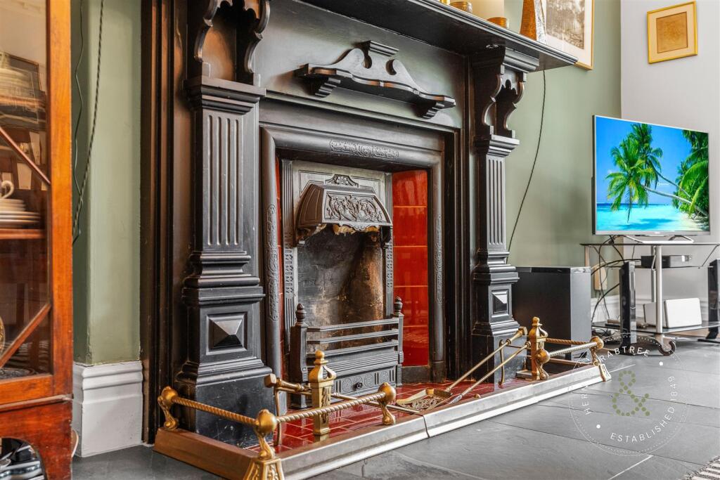 Cathedral Rd, Pontcanna, HernCrabtree (38).jpg