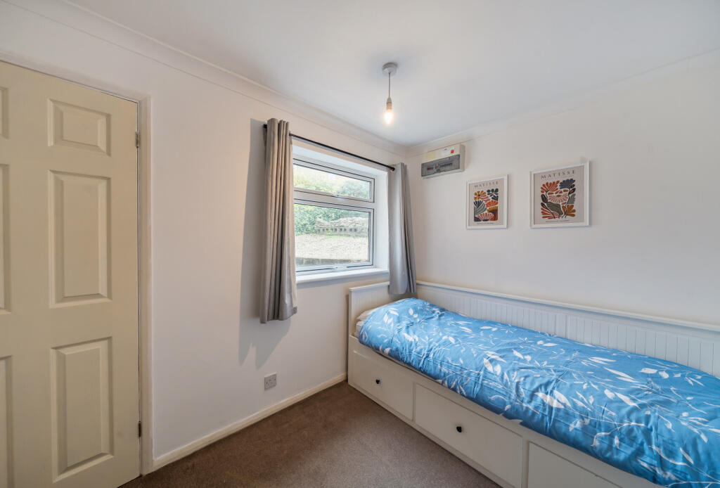 1376853-20-690dd0...