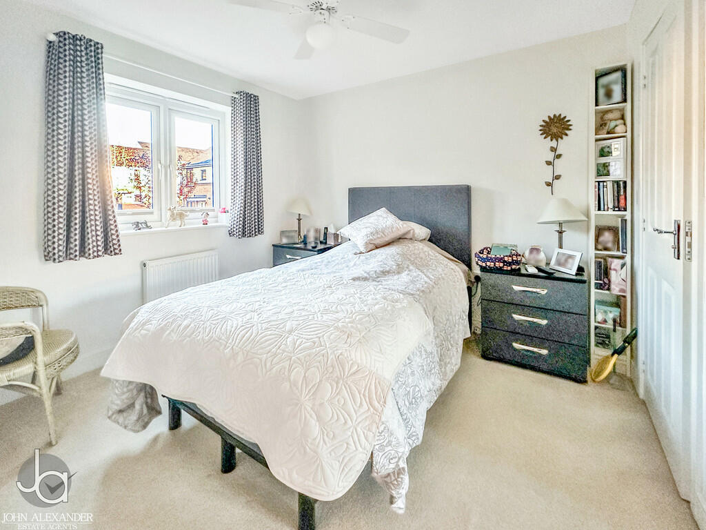 20241126_14353237...