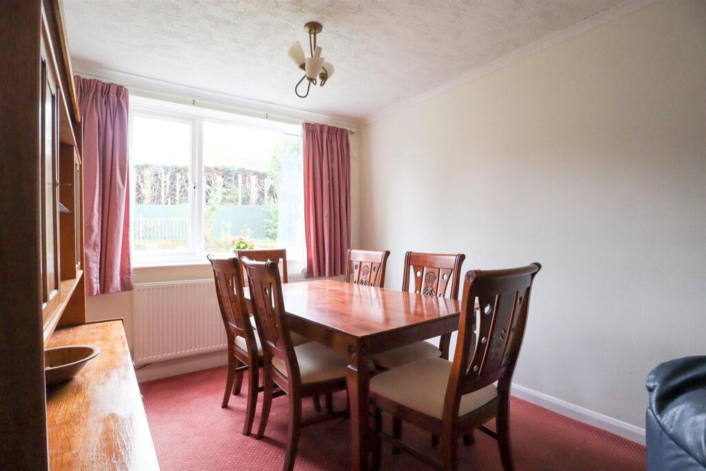 Dining area.jpg