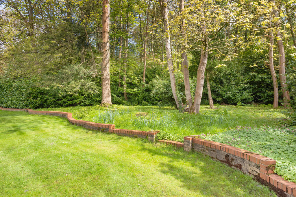 Brandon Cottage p...