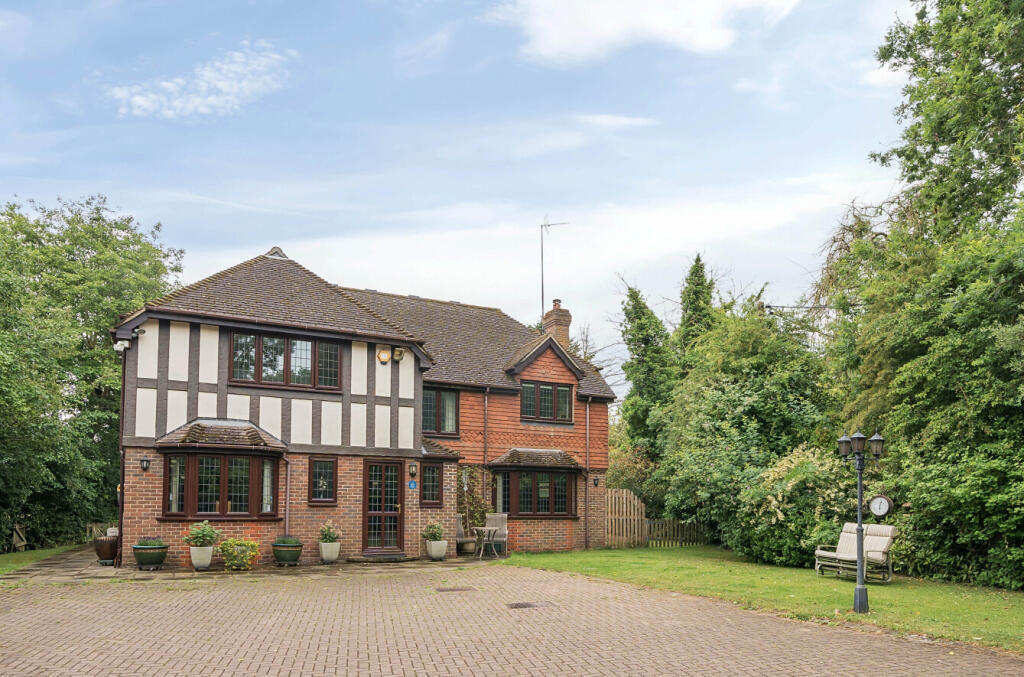 1301860-30-684236...