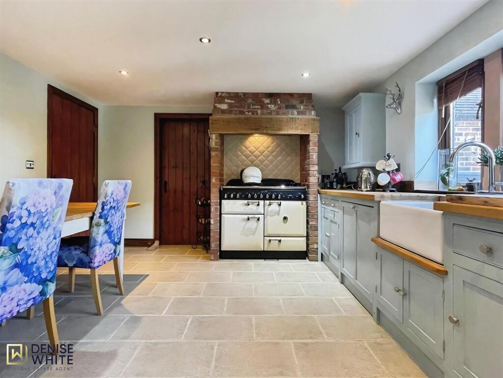 Breakfast Kitchen