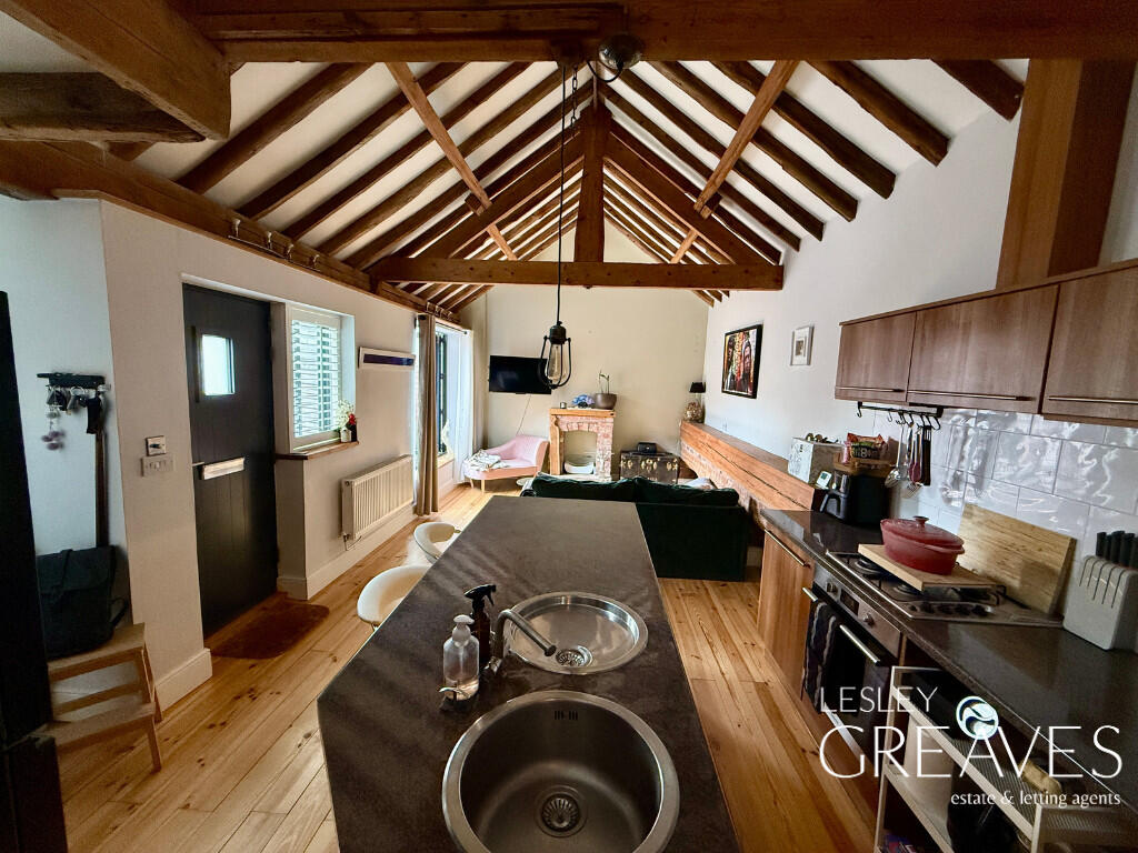 Open Plan Living/...