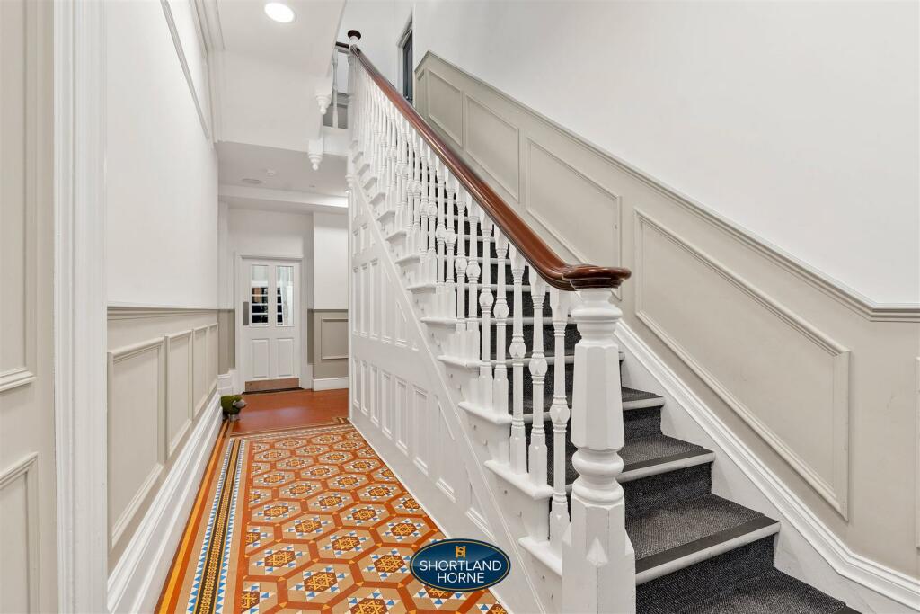 communal entrance