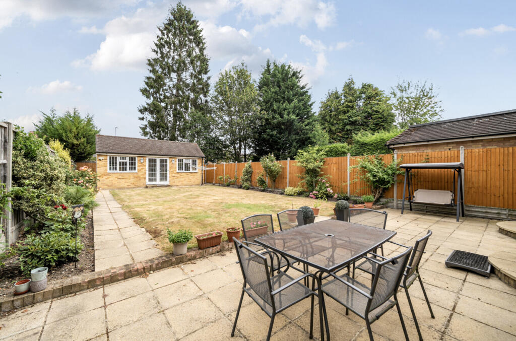 1323719-3-6876344...