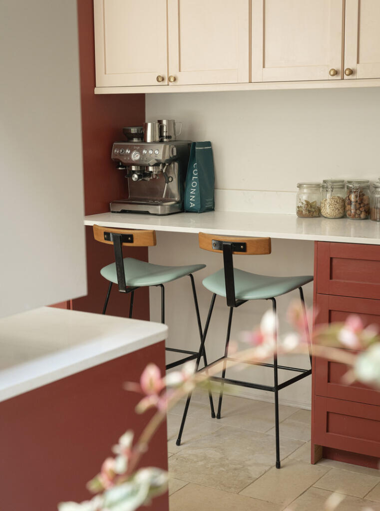 280646 - 12 Whiteheads Lane ph49 copy.jpg