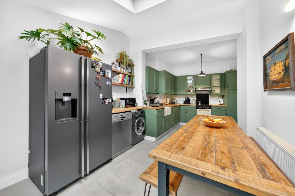 Kitchen &amp; Dining Area