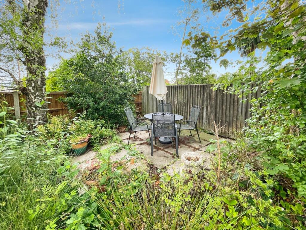 a458d301--4F42-A193-819A46D76E31-12795-00000FCAD34