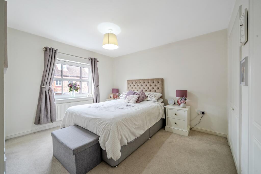 1375841-1-6908ad7041779