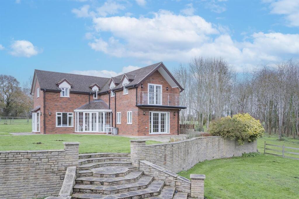 Willow End Farm Cottage, Blackmore Park Road, Malvern, Worcestershire, WR13