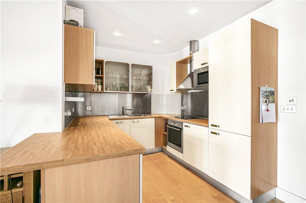 Reception/Kitchen