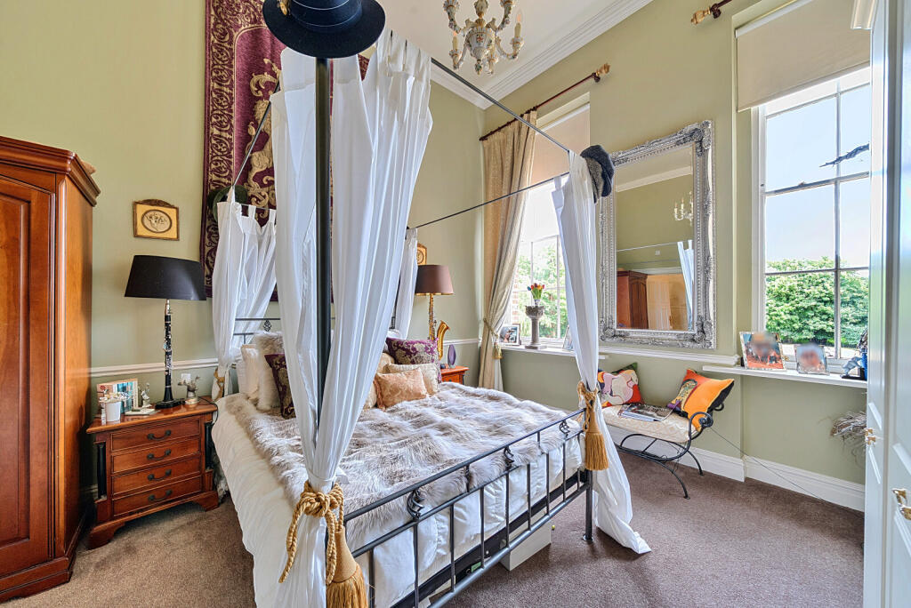 1324759-20-687661...