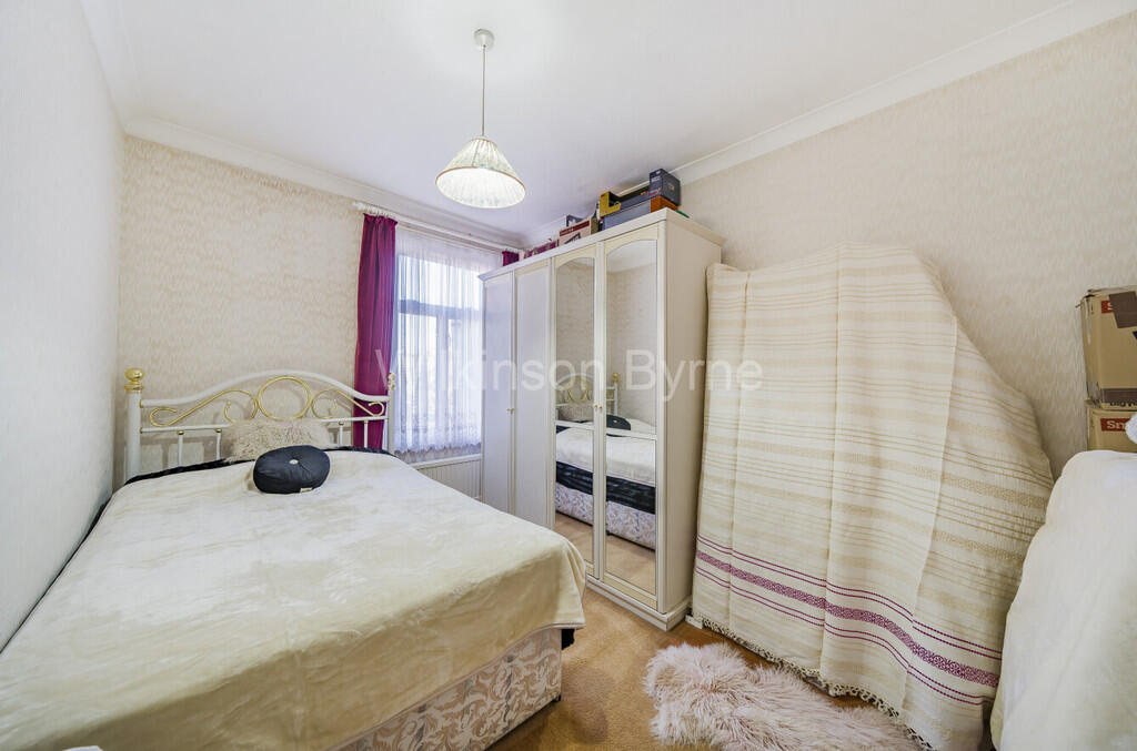 a6b2cfeb-a4f4-448...