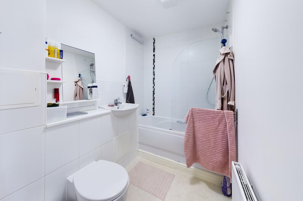 CAM00131P1-PR0038...