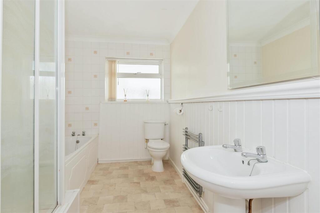 For Sale by Aspire Residential | London Road