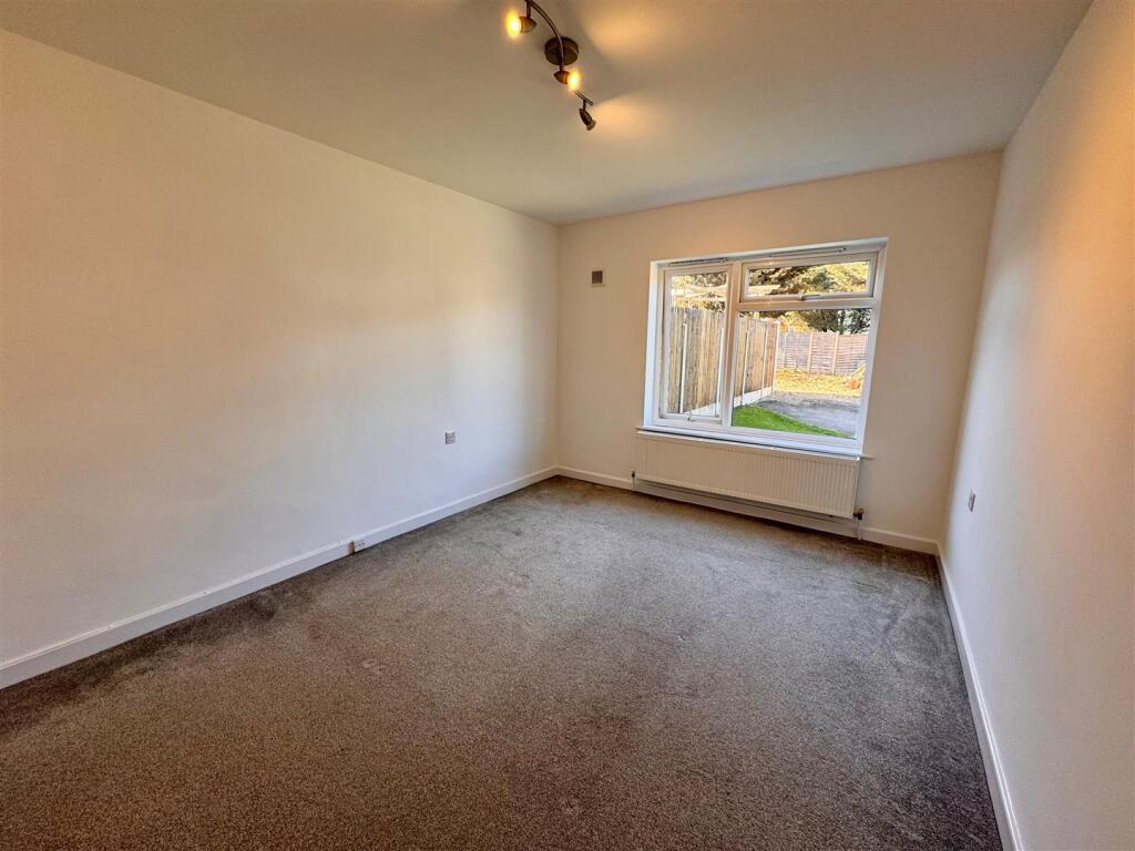 Bedroom.jpg