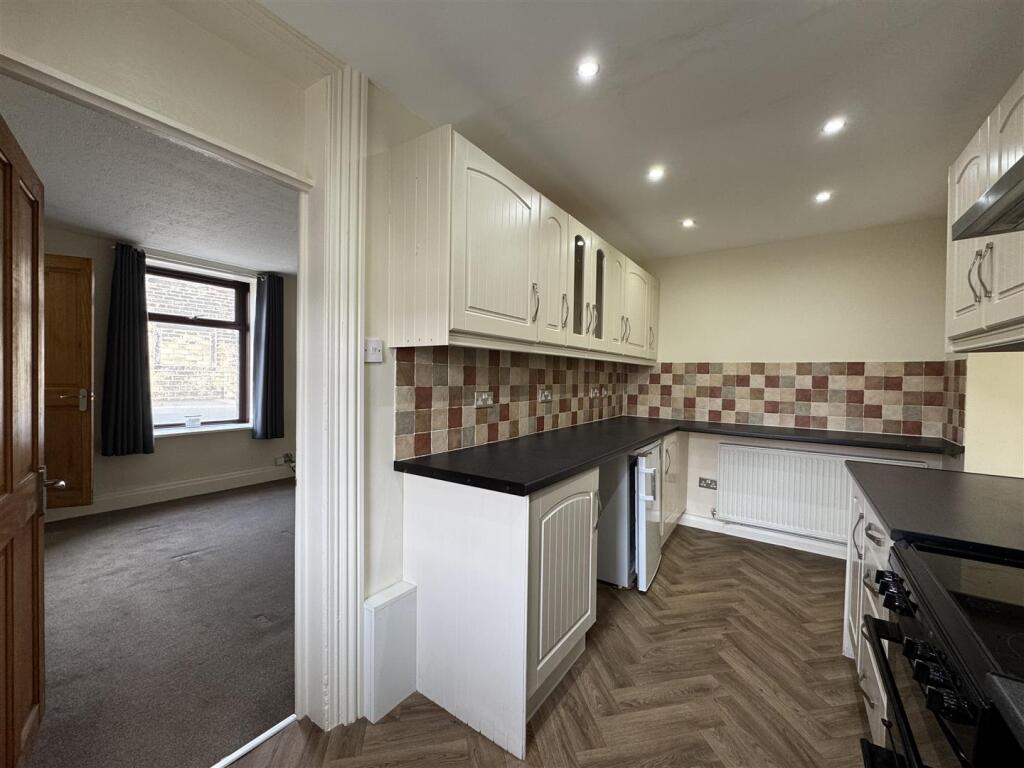 KITCHEN TO LIVING ROOM