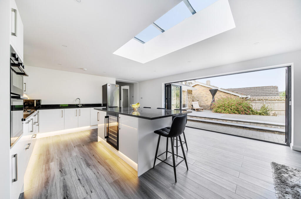 1344875-7-68ade6d...