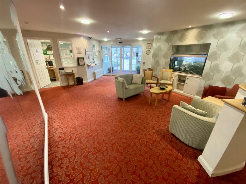 RECEPTION AREA