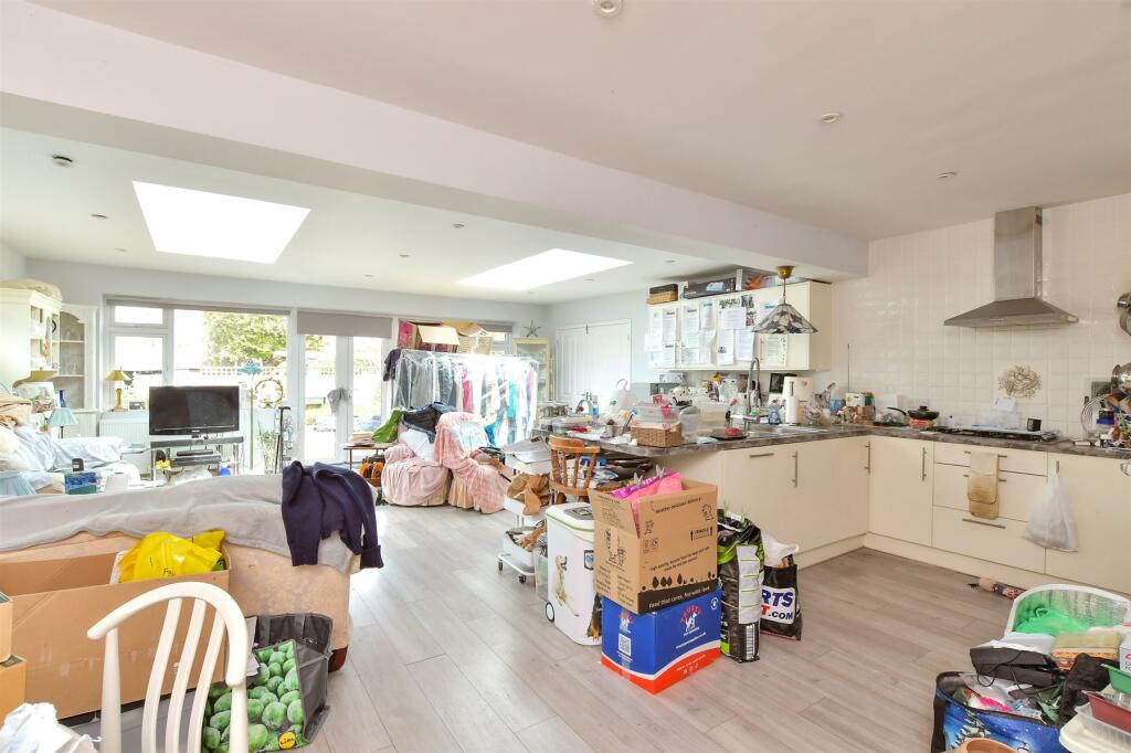 Kitchen/ Diner