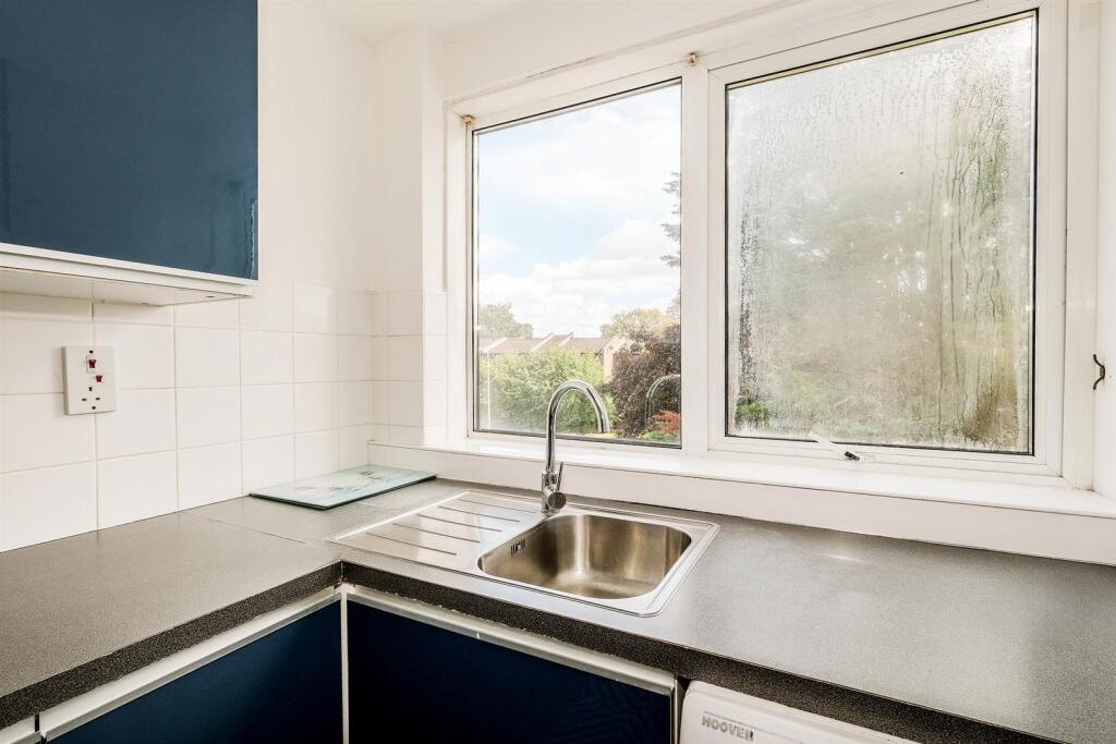 19 Trent Court ewb (12).jpg