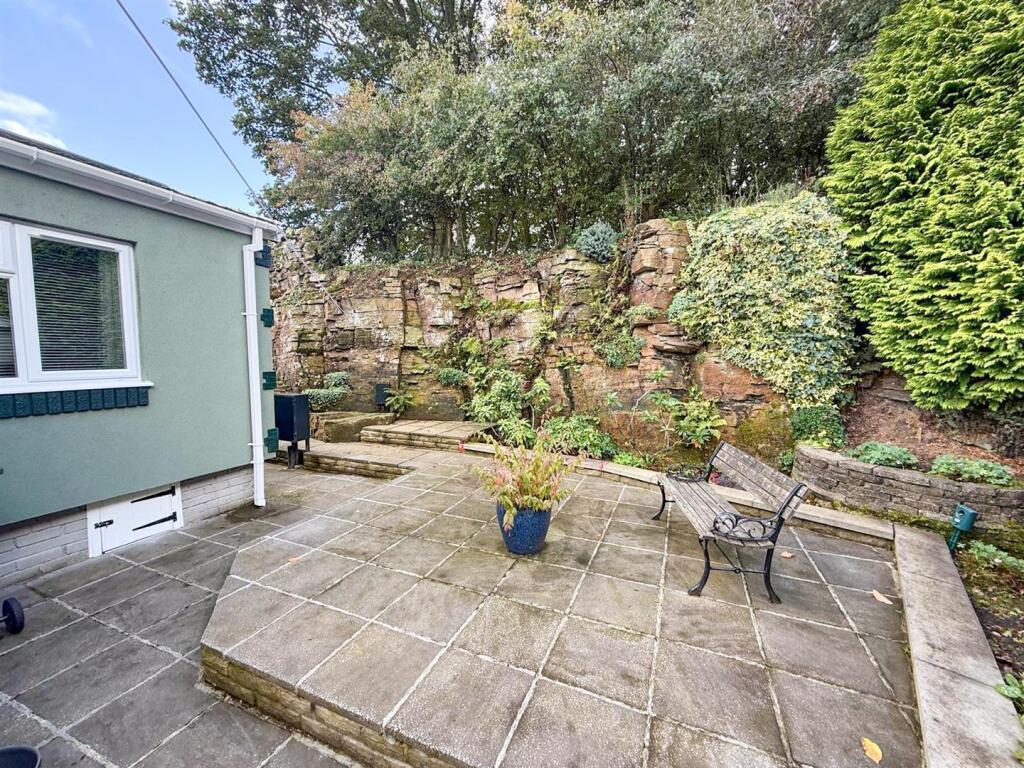 2 bed Park Home, Silsden 2