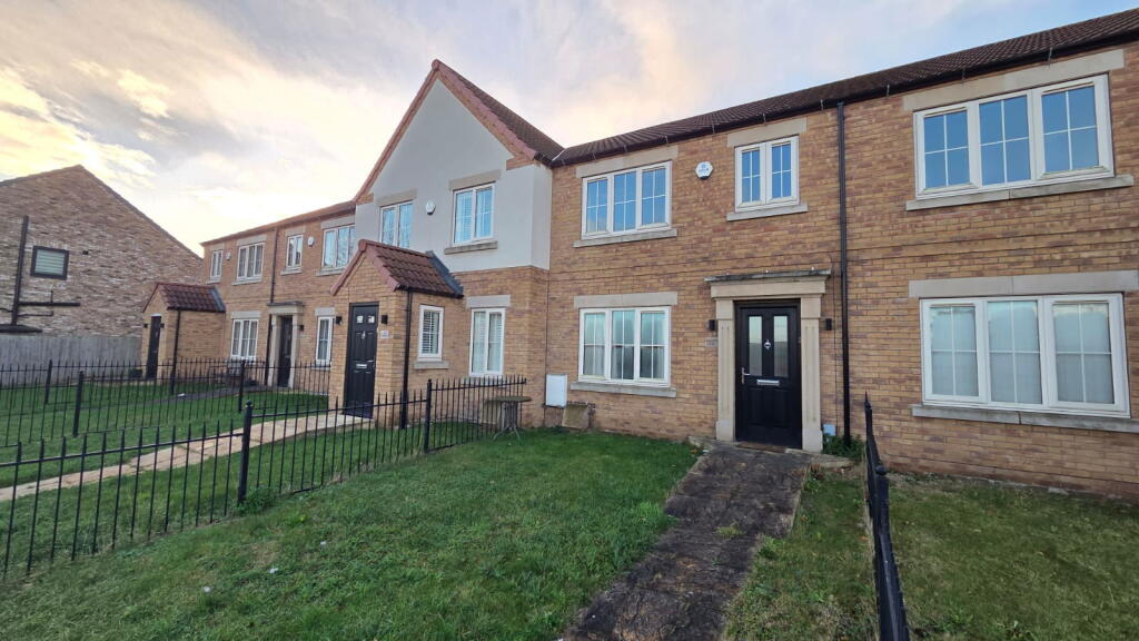 Doncaster Road, Branton, DN3