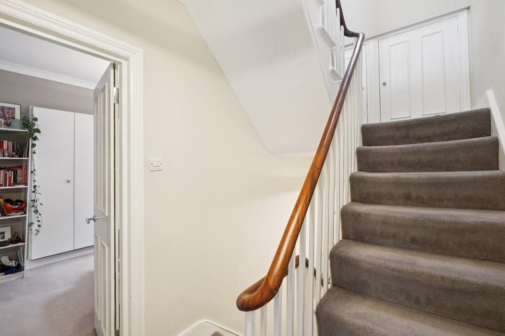Hall / Stairs