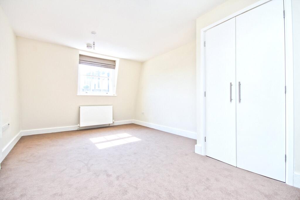 Studio Room
