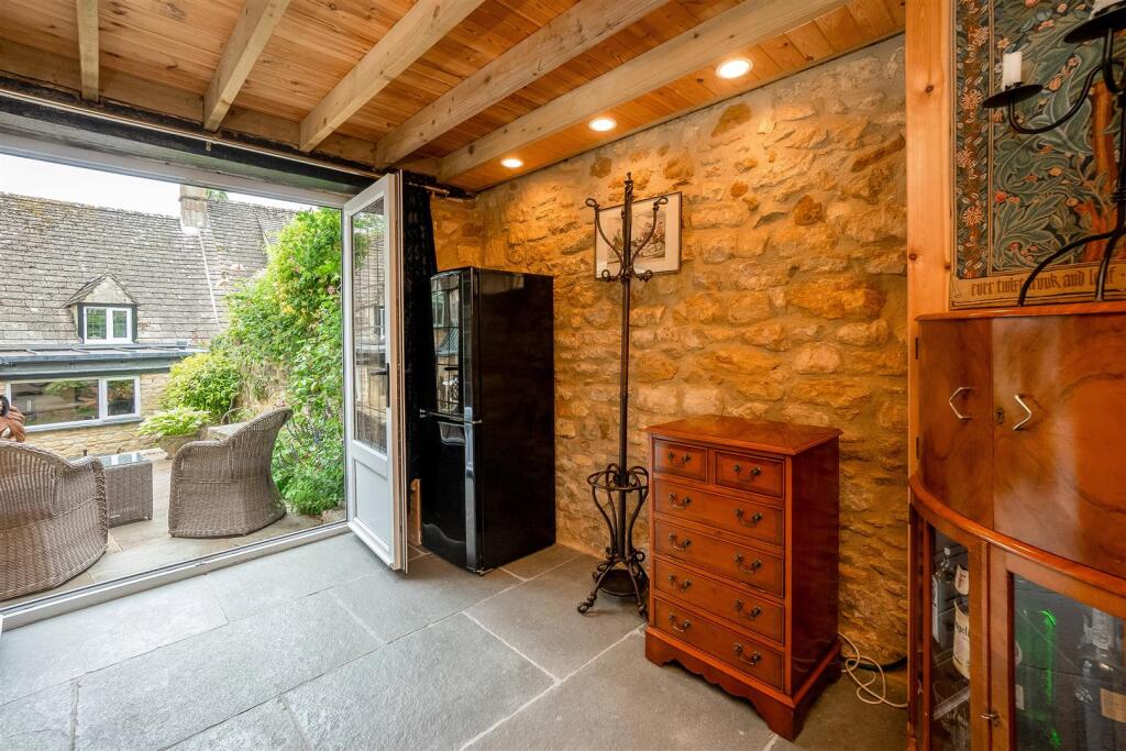 3 Church Cottages-9.jpg