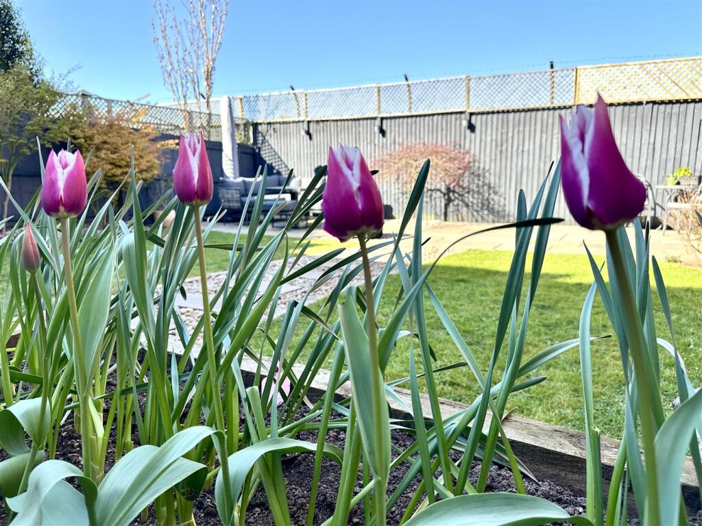 GARDENS