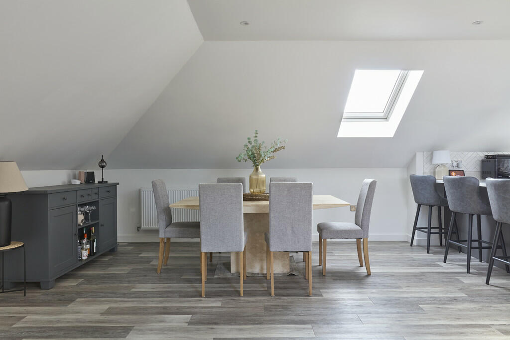 Flat_9_The_Old_Po...