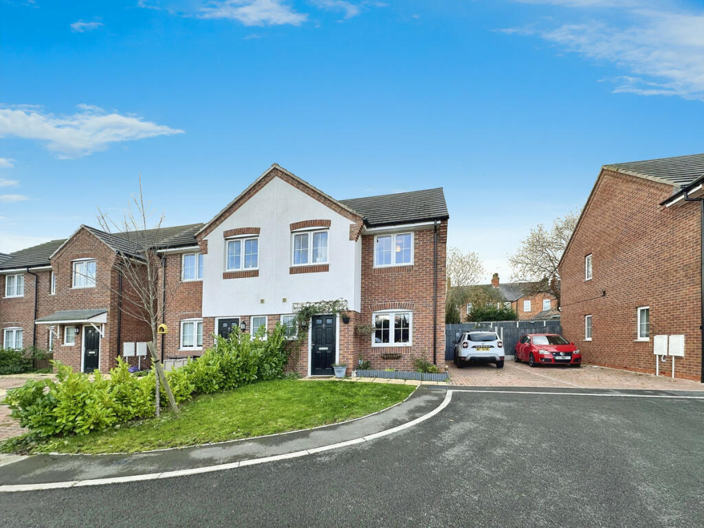 Farmstead Close, Glenfield, LE3