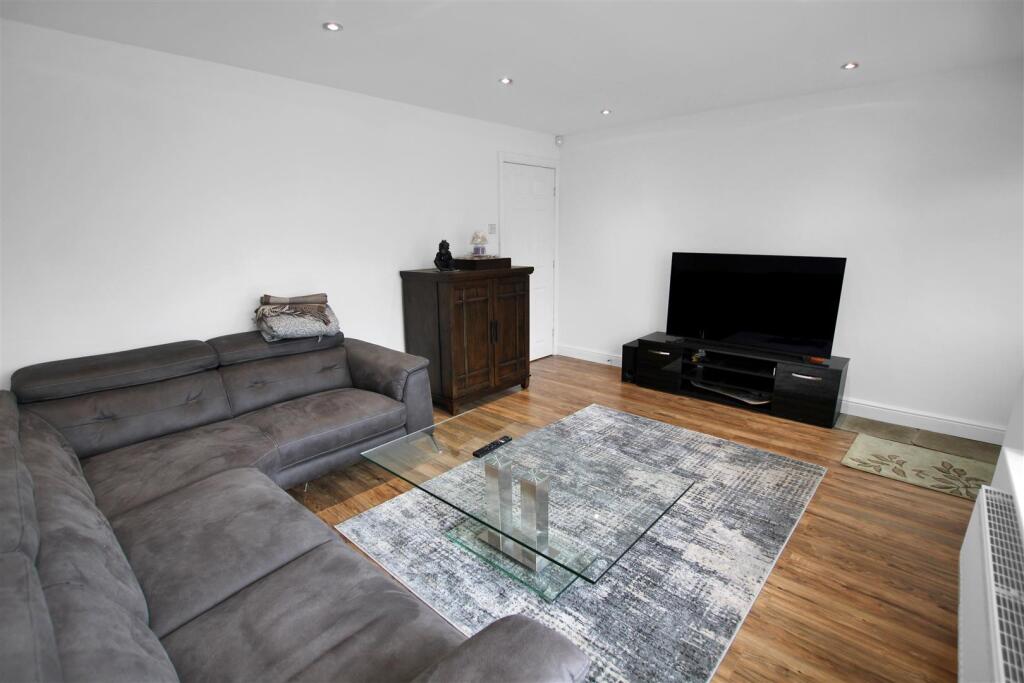 Living Room:
