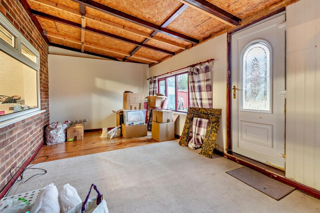 8636531-interior15-800.jpg