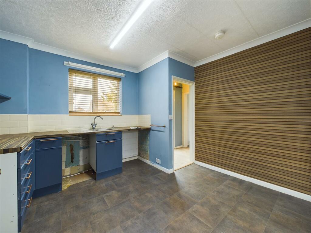 KITCHEN/DINER