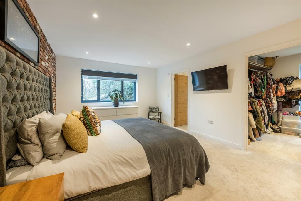 Highmead -014.jpg