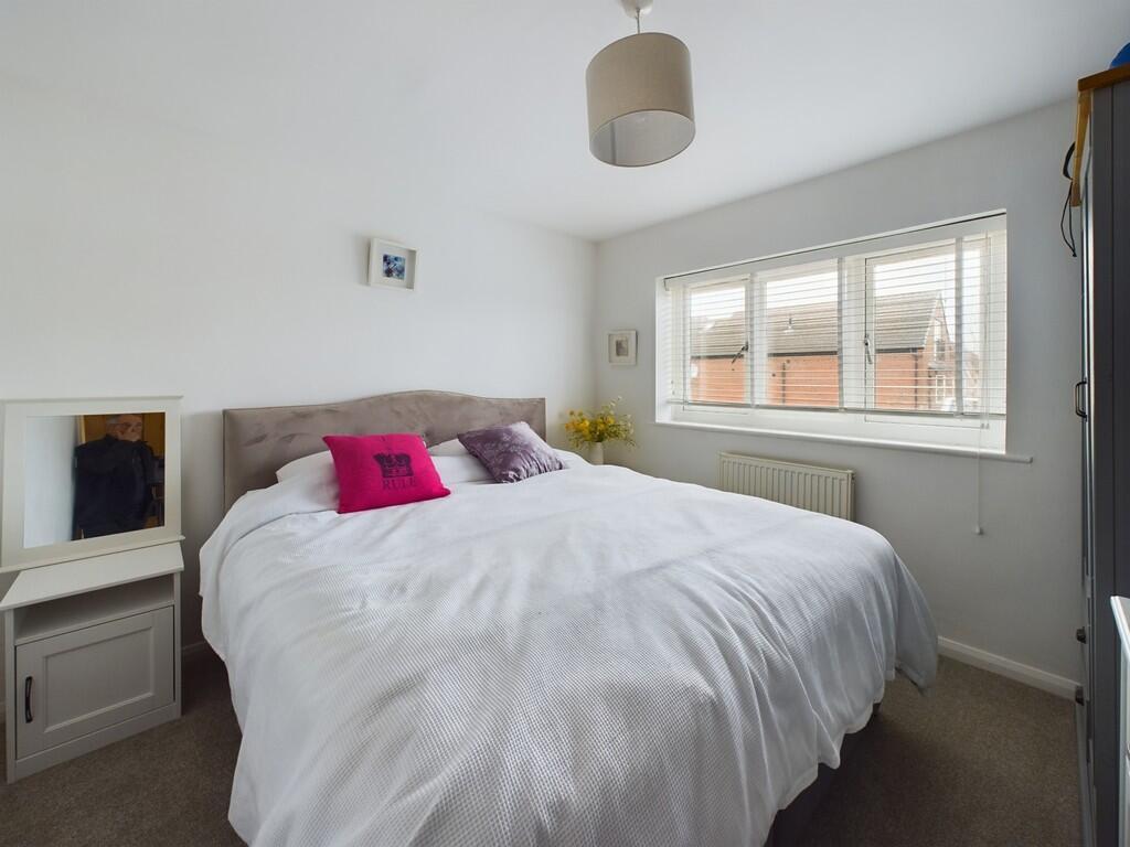 CAM02854G0-PR0290...