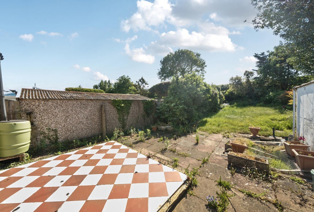 17-6822137976fe1-...