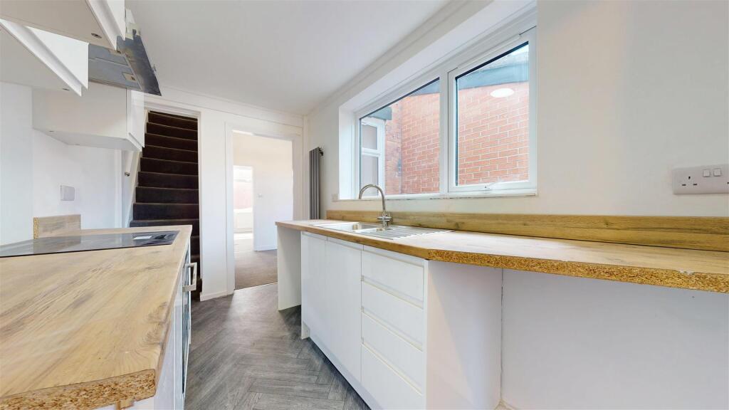 Gleave Street Kitchen