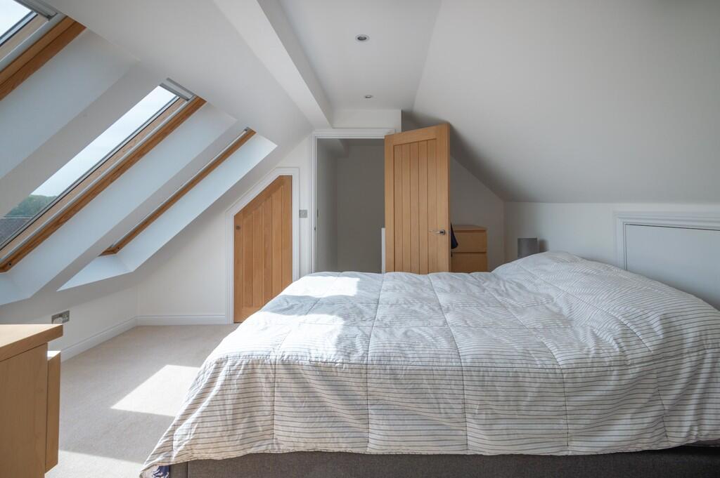 2 Manor Farm Barn...