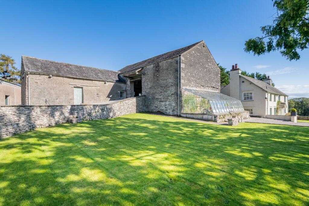 Mirk Howe &amp; Outbuildings 
