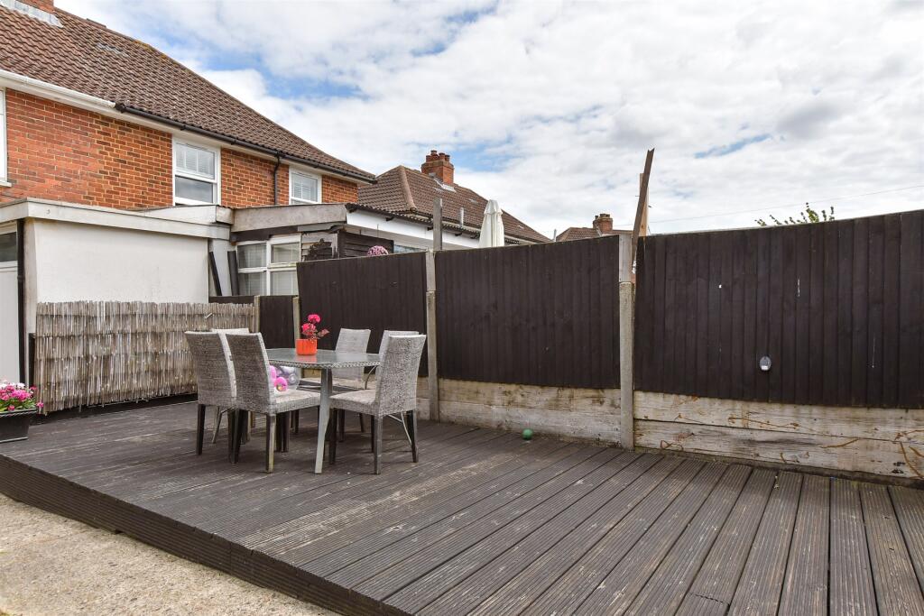 Patio / Decking
