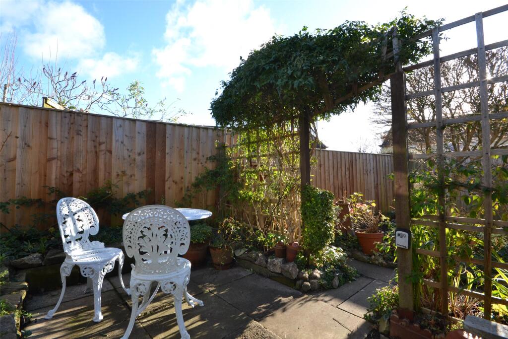 Garden (2)